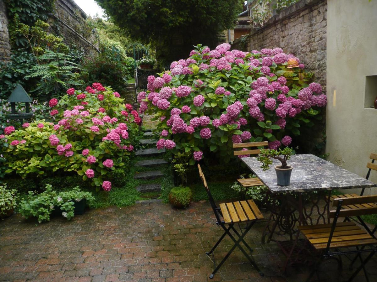 44 Rue Cap Bed & Breakfast Caen Dış mekan fotoğraf